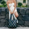 Aloha Pineapple Royale Day Tripper In Gold On Black< Shopping Totes | Beach Bags
