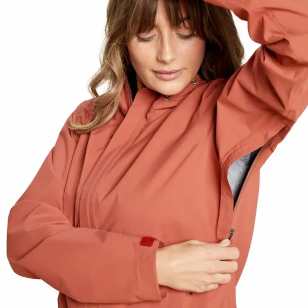 Sherpa Women's Nima 2.5-Layer Jacket<Women Jackets